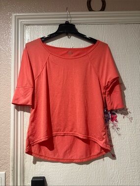 Champion Coral Short-Sleeve Athletic Top 2 for 27$